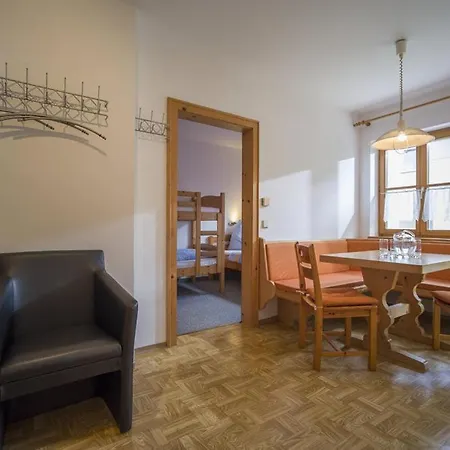 Apartment Haus Kurz - Kurz Nadine
